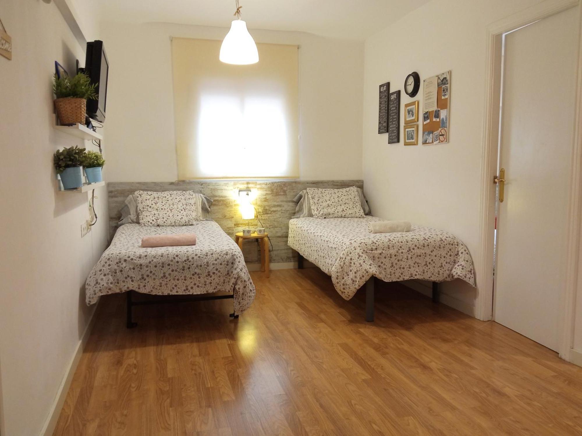 Bcn4Days Apartments Оспиталет де Лобрегат Екстериор снимка