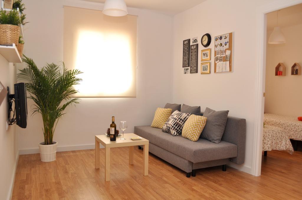 Bcn4Days Apartments Оспиталет де Лобрегат Екстериор снимка